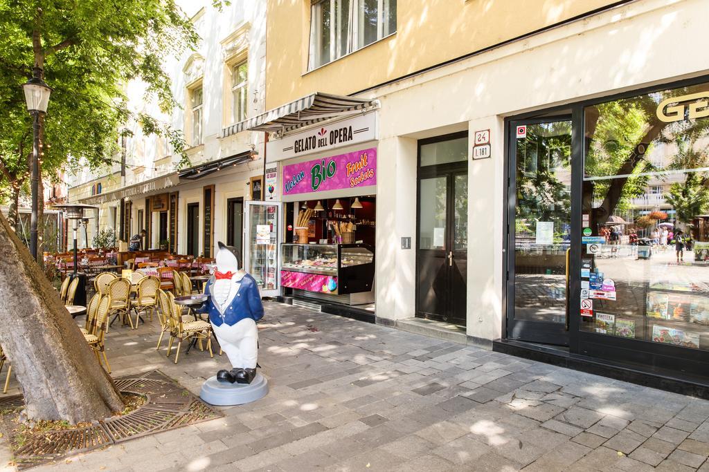 Aplend City Hviezdoslavovo Namestie Bratislava Exterior foto